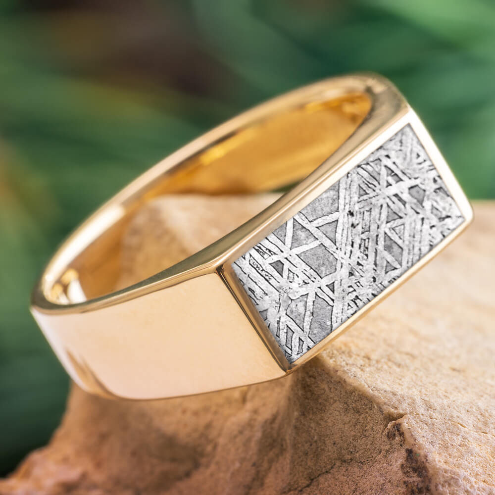 Buy Mine Diamond Ring R55529 for Women Online | Malabar Gold & Diamonds